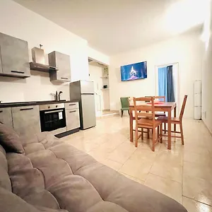 https://milan-comfortable-and-beautiful-apartment.it-lombardy.com